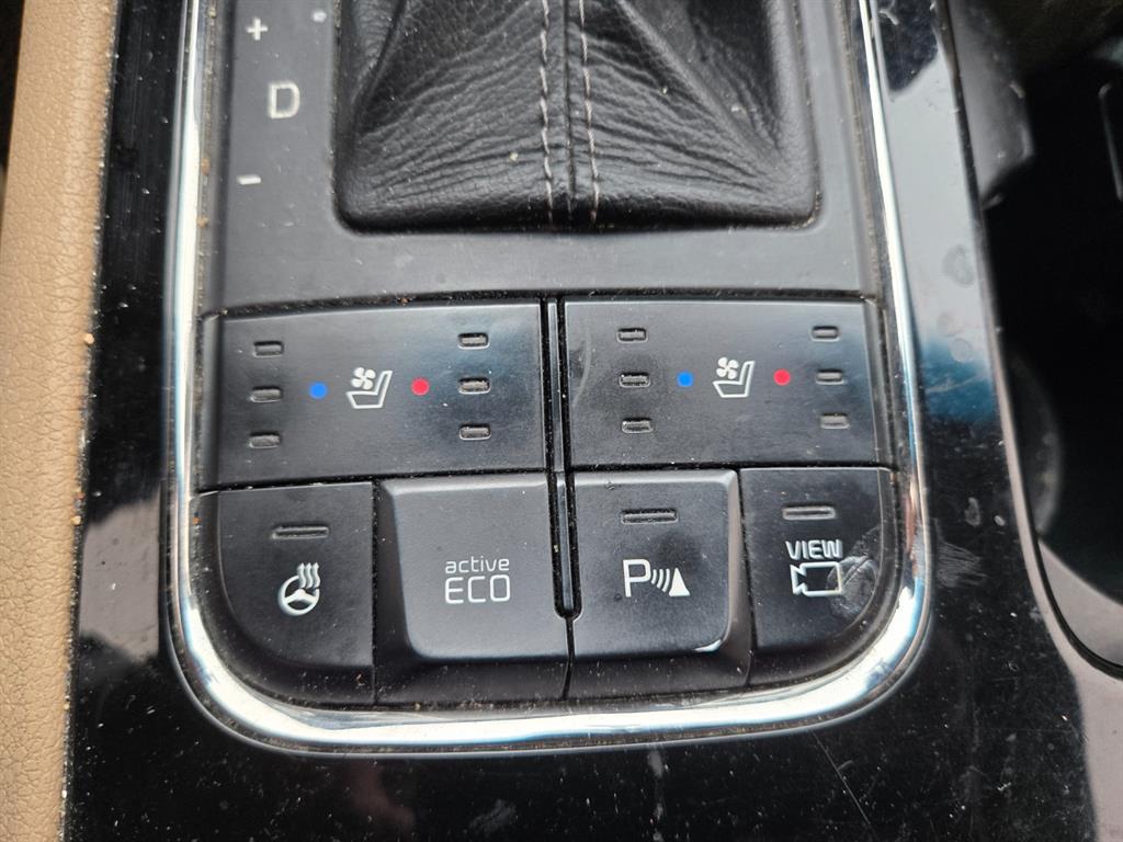 KIA Carnival - Vista 12