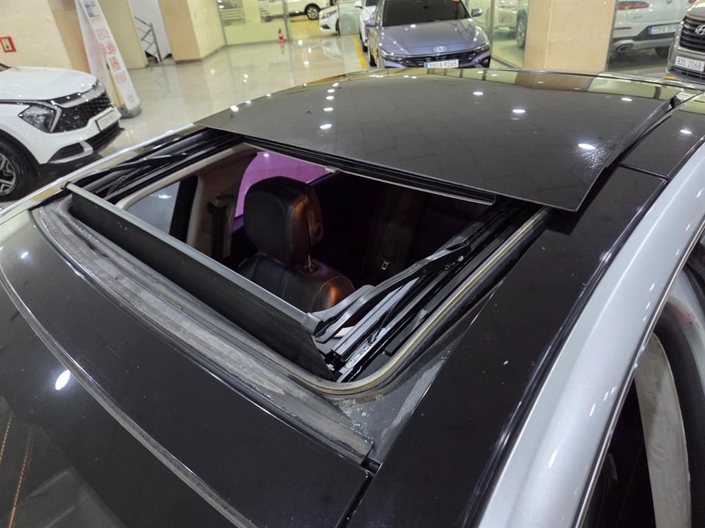 SAMSUNG SM5 2011 Plateado - Importación desde Corea - HF Imports Iquique - Foto 17