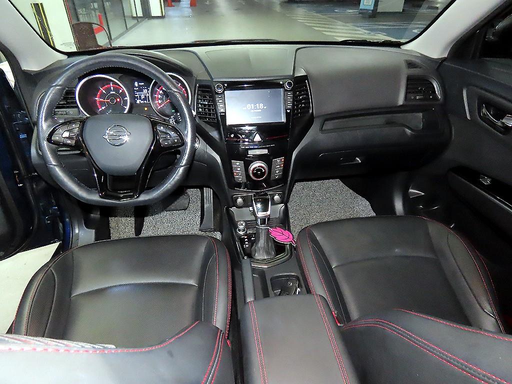 Ssangyong Tivoli - Vista 10