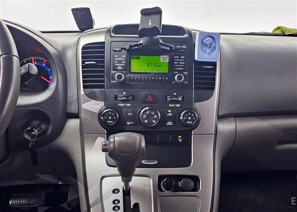 KIA Carnival 2011 Gris - Importación desde Corea - HF Imports Iquique - Foto 20