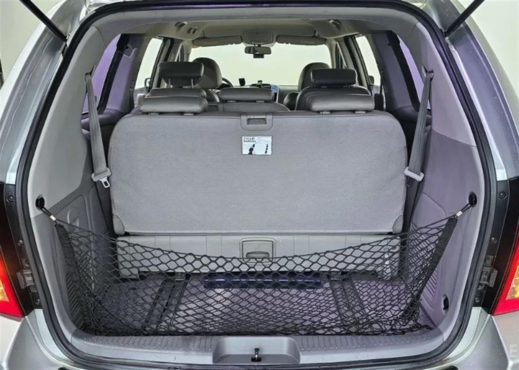 KIA Carnival - Vista 10