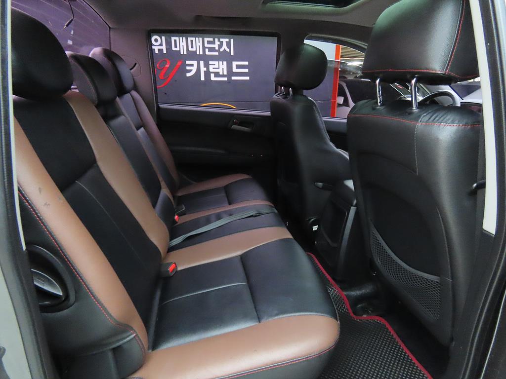 Ssangyong Korando - Vista 6