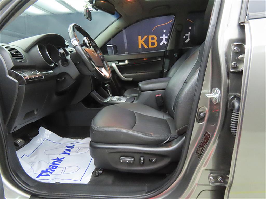 KIA Sorento - Vista 5