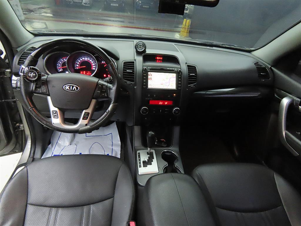 KIA Sorento - Vista 7