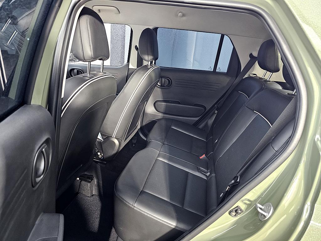 HYUNDAI Casper - Vista 9