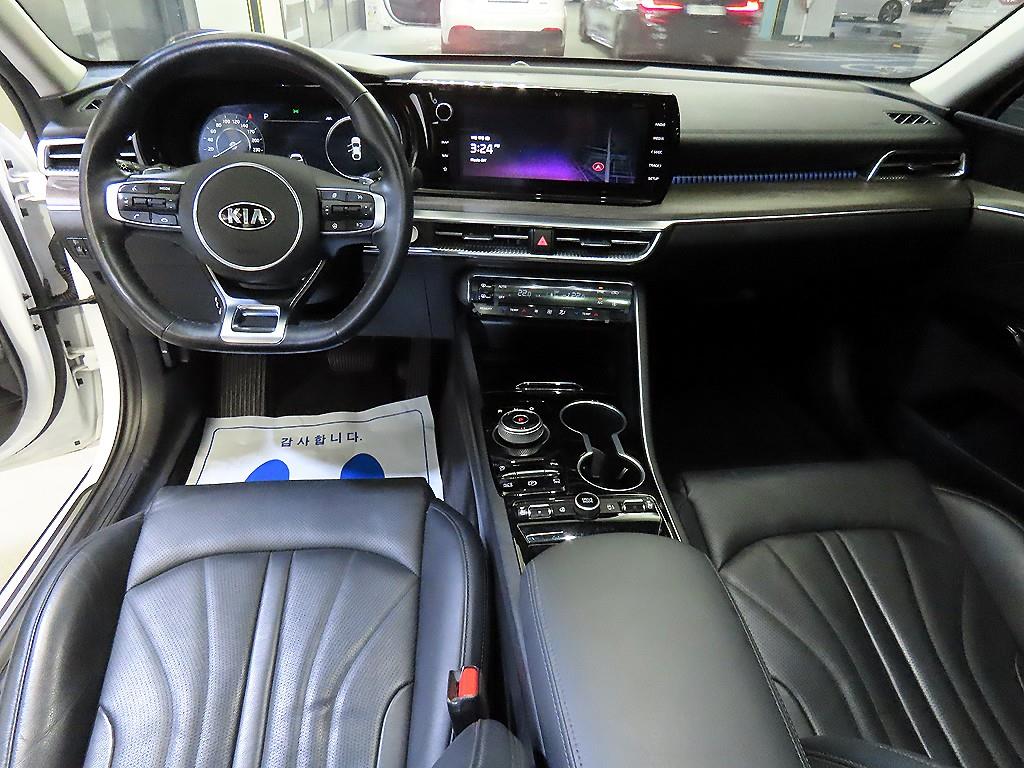 KIA K5 - Vista 10
