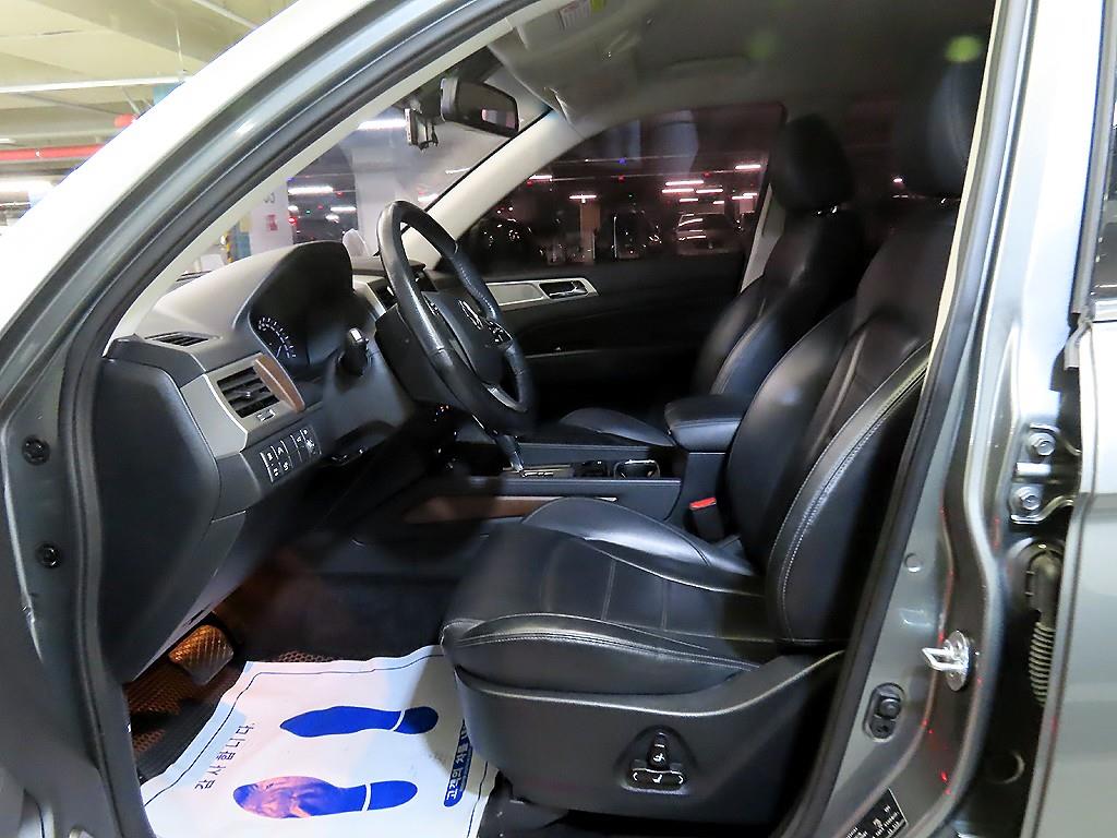 Ssangyong Rexton - Vista 6