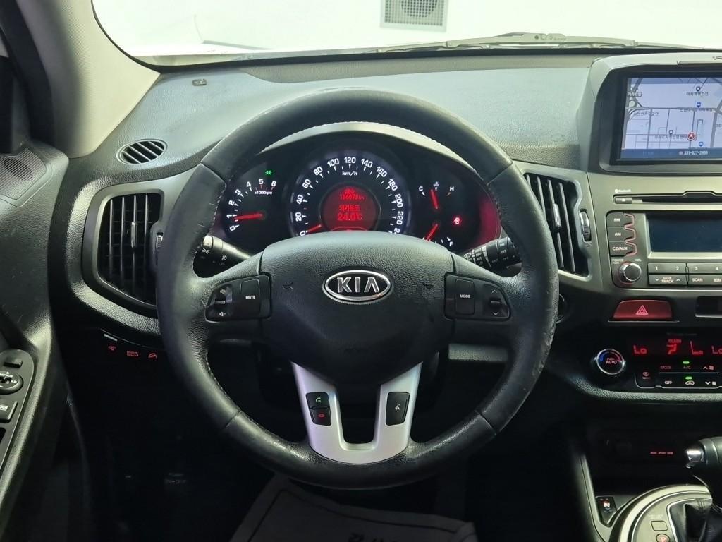 KIA Sportage - Vista 9