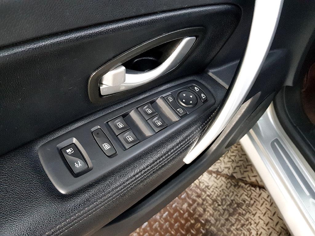 SAMSUNG SM5 - Vista 11