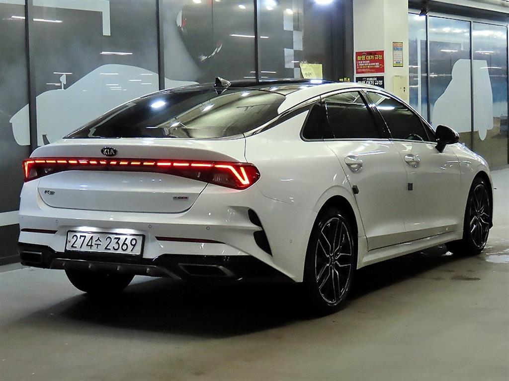 KIA K5 - Vista 4