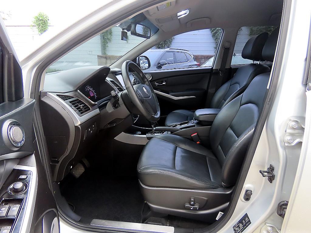 Ssangyong Korando - Vista 5