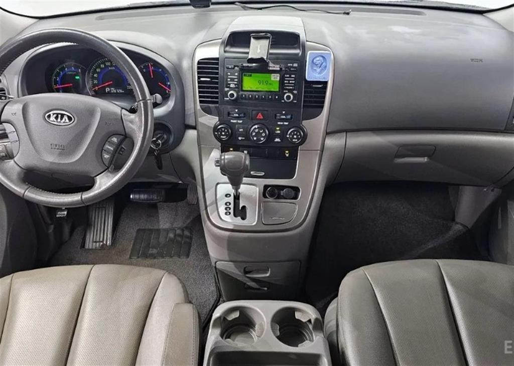 KIA Carnival 2011 Gris - Importación desde Corea - HF Imports Iquique - Foto 13