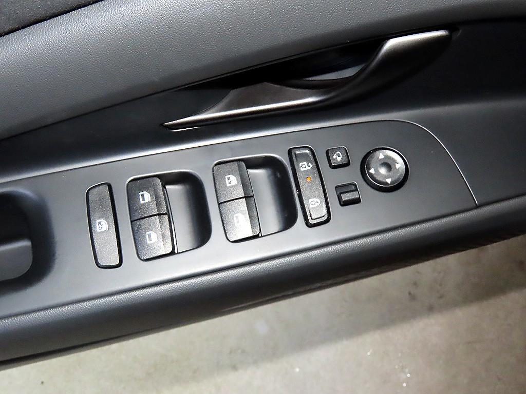 HYUNDAI Avante 2025 - Importación desde Corea - HF Imports Iquique - Foto 13