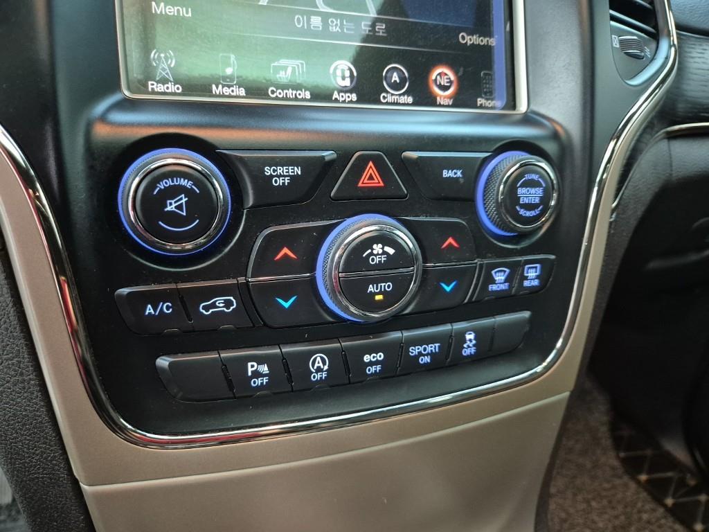 Jeep Cherokee - Vista 10