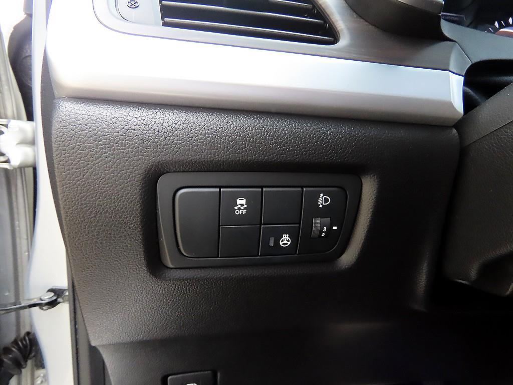 Ssangyong Korando - Vista 12