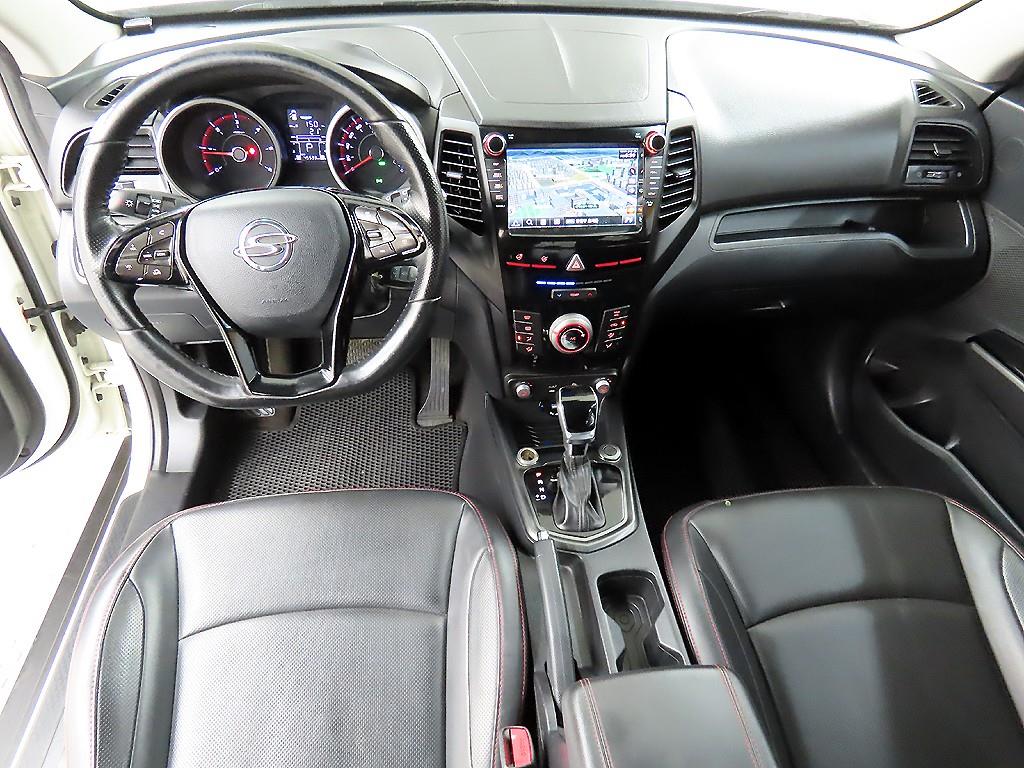 Ssangyong Tivoli - Vista 7