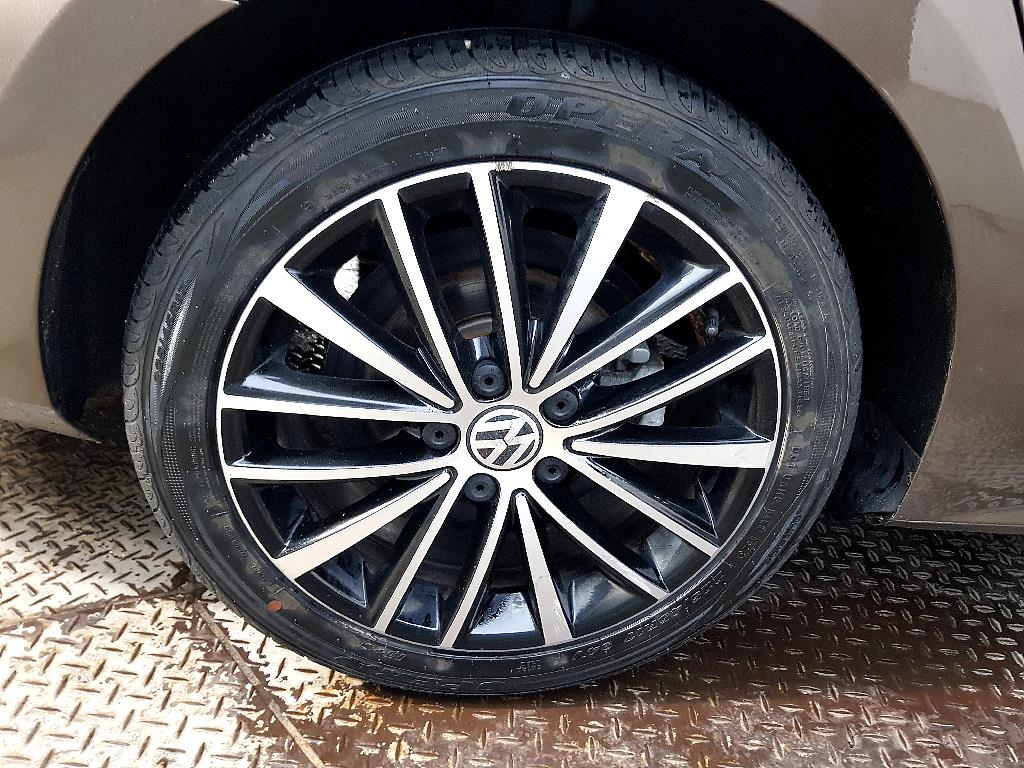 Volkswagen Jetta 2015 Café - Importación desde Corea - HF Imports Iquique - Foto 20