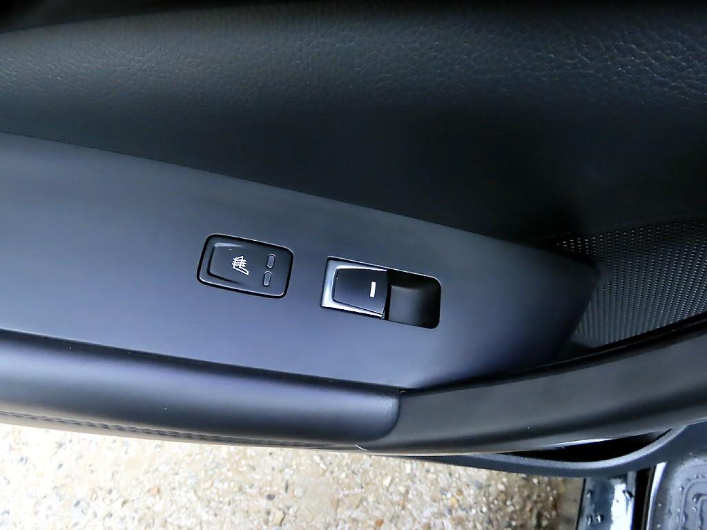 HYUNDAI Grandeur 2016 Negro - Importación desde Corea - HF Imports Iquique - Foto 17