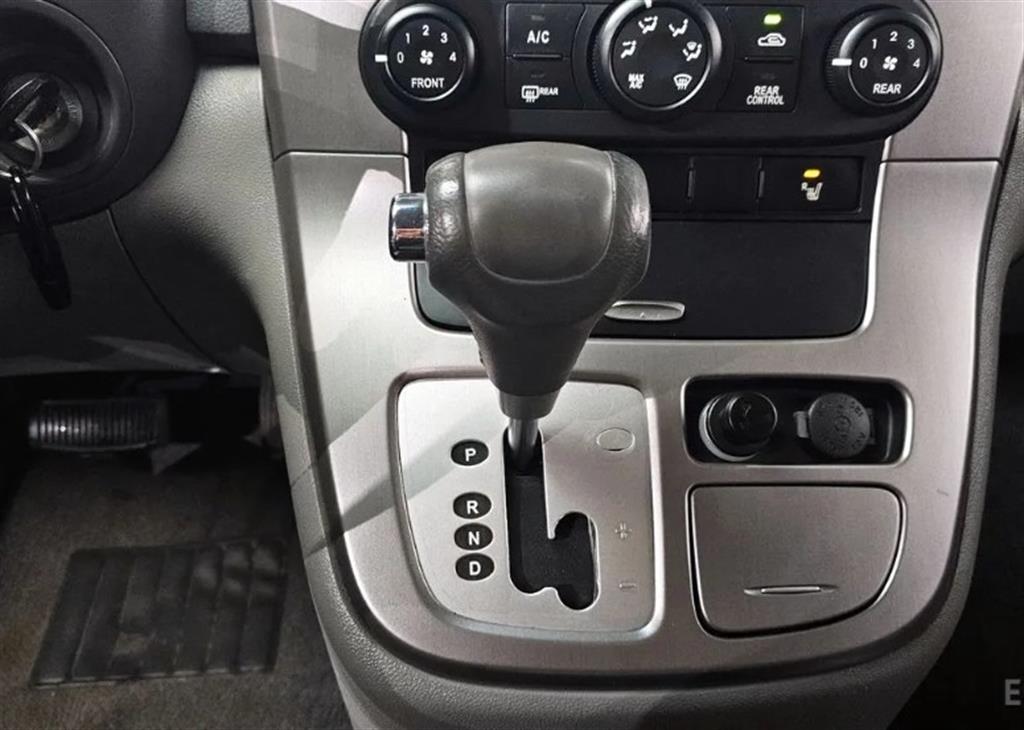 KIA Carnival 2011 Gris - Importación desde Corea - HF Imports Iquique - Foto 15