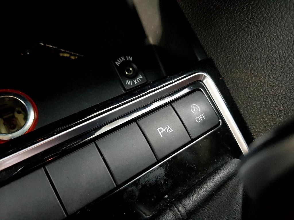 Volkswagen Jetta 2015 Café - Importación desde Corea - HF Imports Iquique - Foto 14