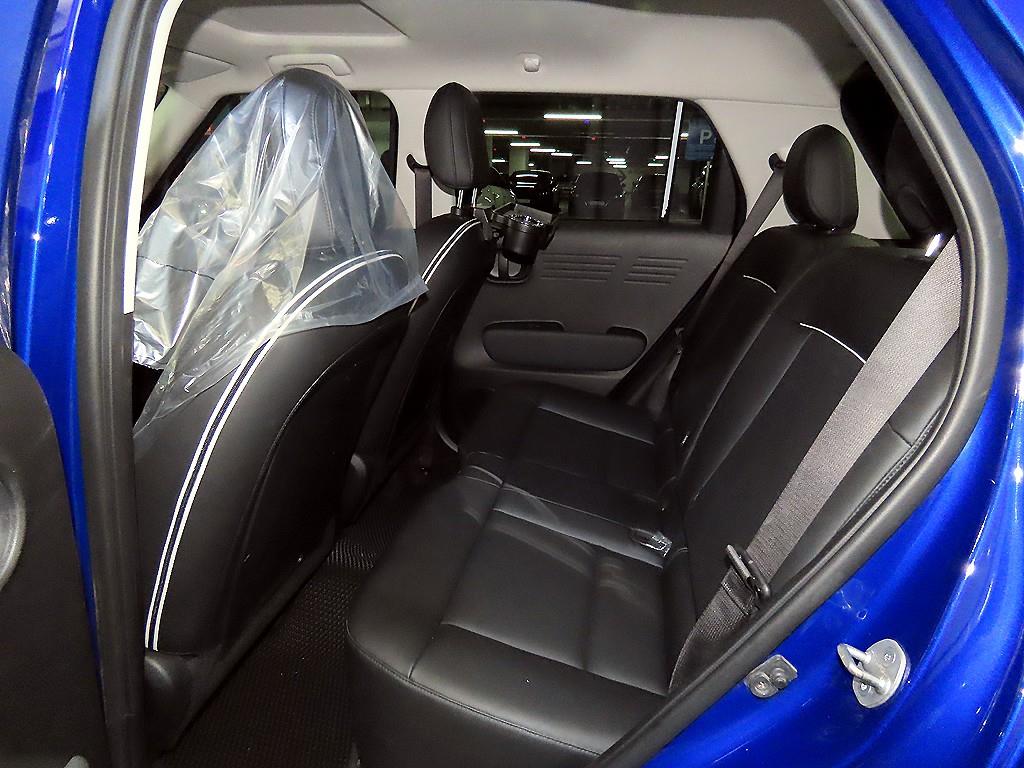 HYUNDAI Casper - Vista 7