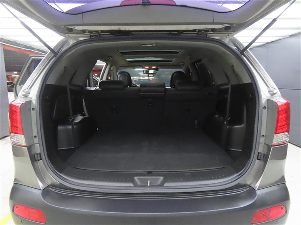 KIA Sorento 2011 Gris - Importación desde Corea - HF Imports Iquique - Foto 18