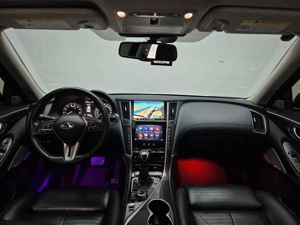 Infiniti Q - Vista 7