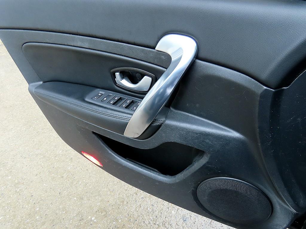 SAMSUNG SM5 - Vista 11