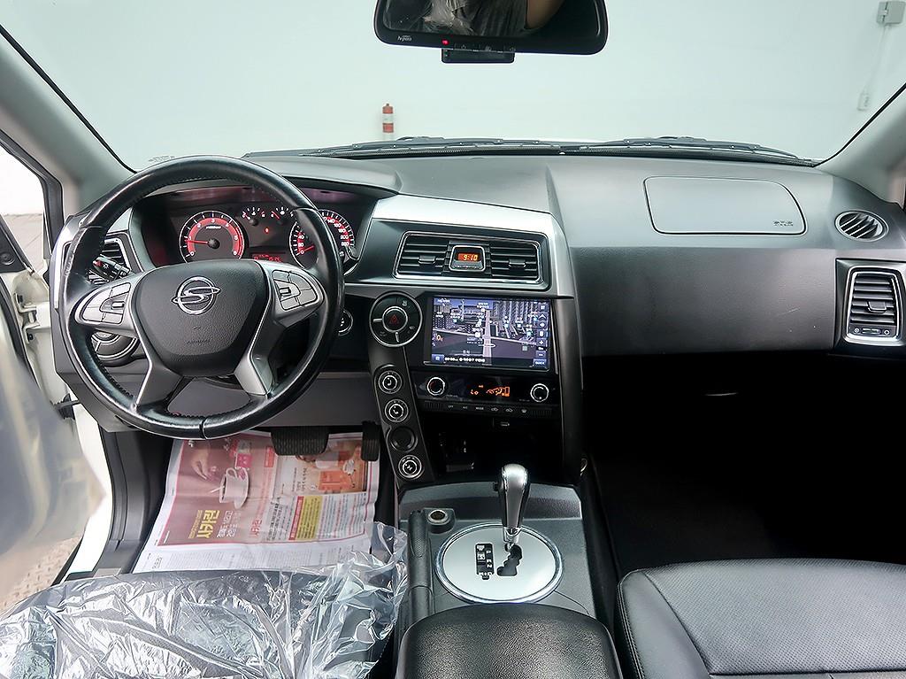 Ssangyong Korando - Vista 9