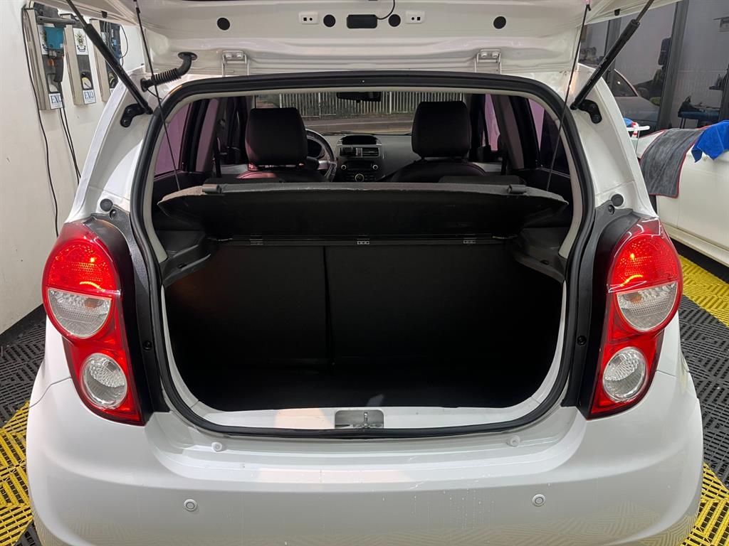 Chevrolet Spark - Vista 7