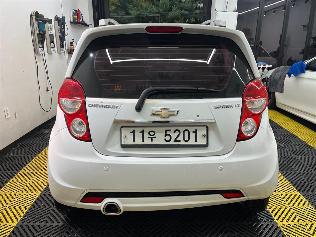 Chevrolet Spark - Vista 5