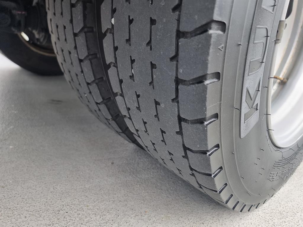 medium and large cargo truck 2021 Blanco - Importación desde Corea - HF Imports Iquique - Foto 19