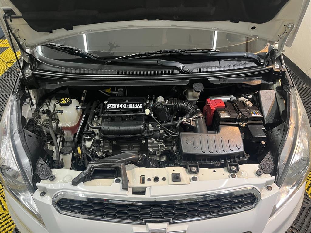 Chevrolet Spark - Vista 8