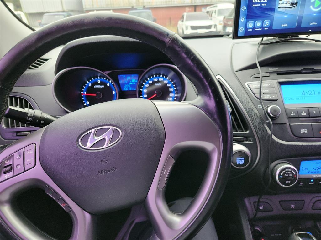 HYUNDAI Tucson - Vista 8