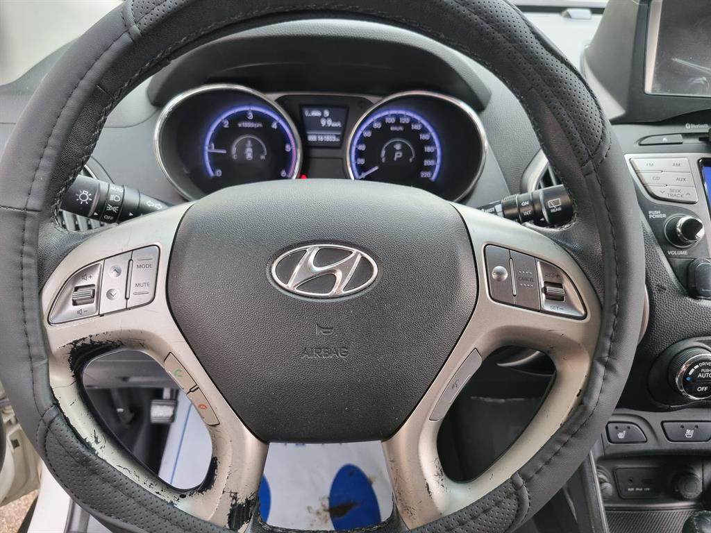 HYUNDAI Tucson - Vista 5