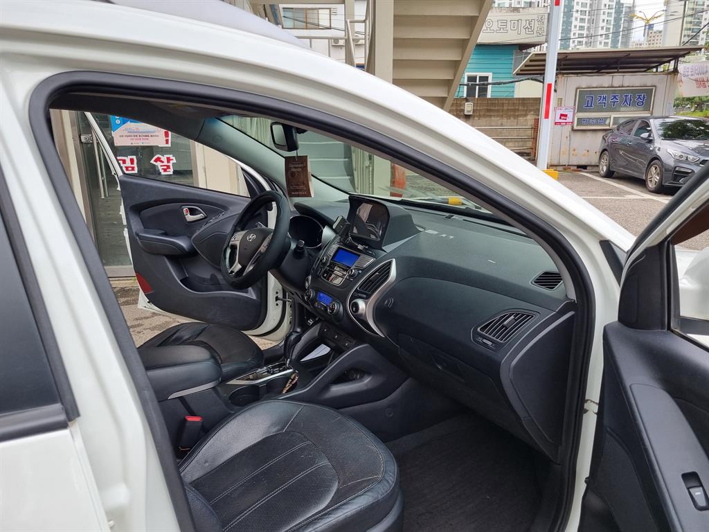 HYUNDAI Tucson - Vista 12