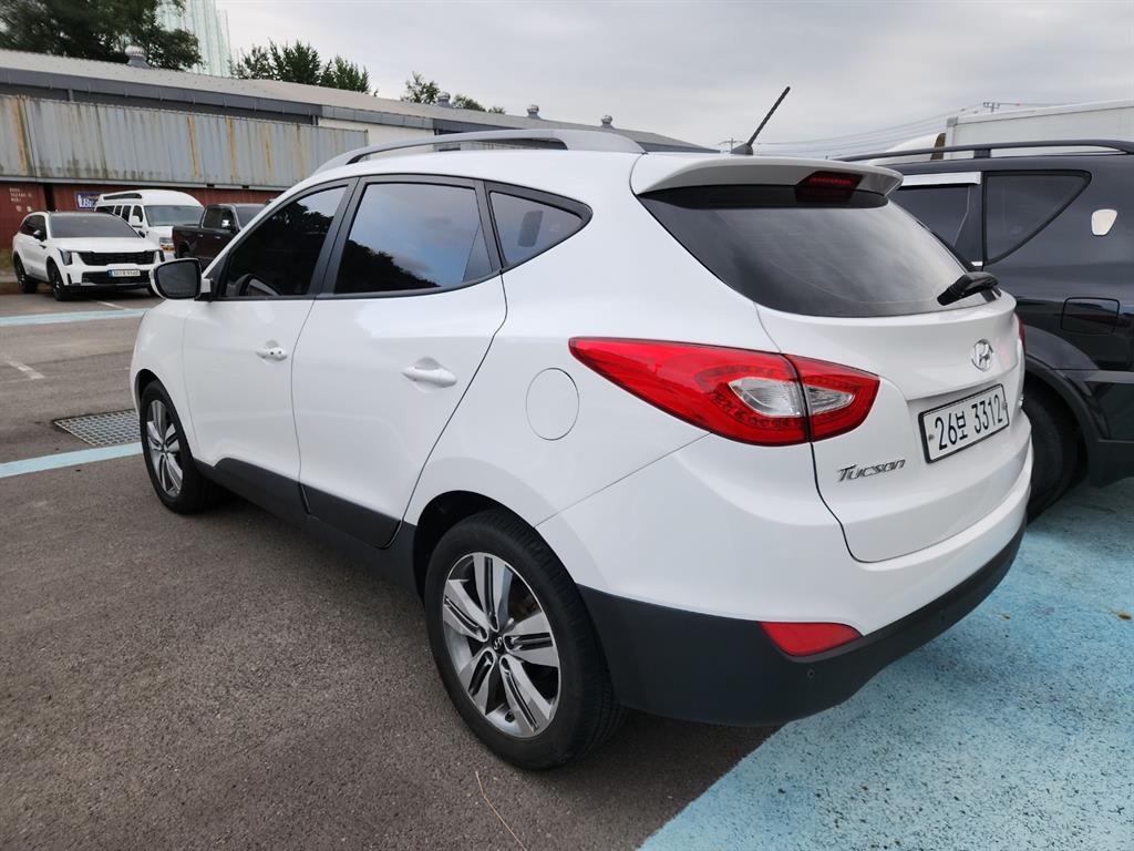 HYUNDAI Tucson - Vista 6
