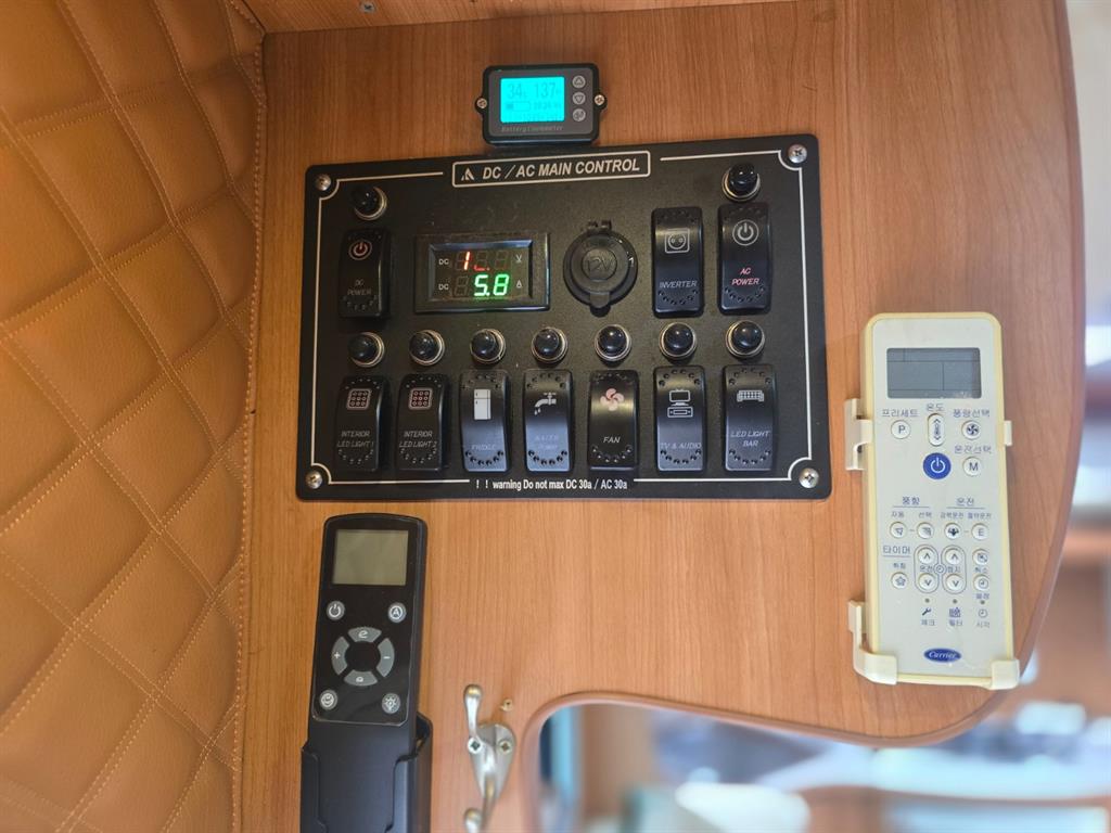 HYUNDAI Starex 2010 Blanco - Importación desde Corea - HF Imports Iquique - Foto 16