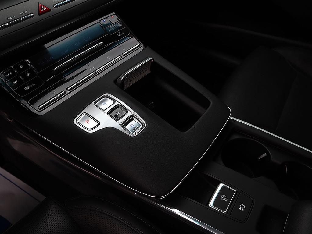 HYUNDAI Grandeur 2020 Negro - Importación desde Corea - HF Imports Iquique - Foto 12