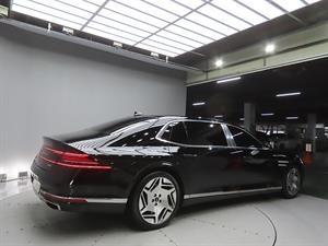 Genesis G90 - Vista 8