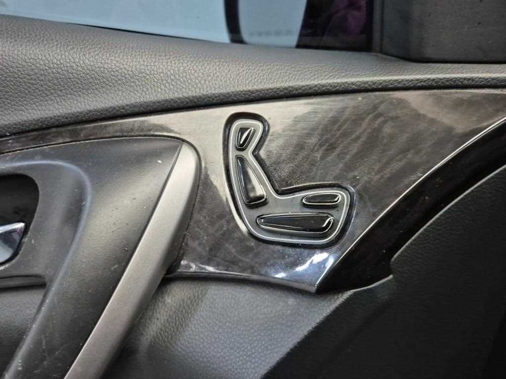 HYUNDAI Grandeur 2011 Negro - Importación desde Corea - HF Imports Iquique - Foto 17