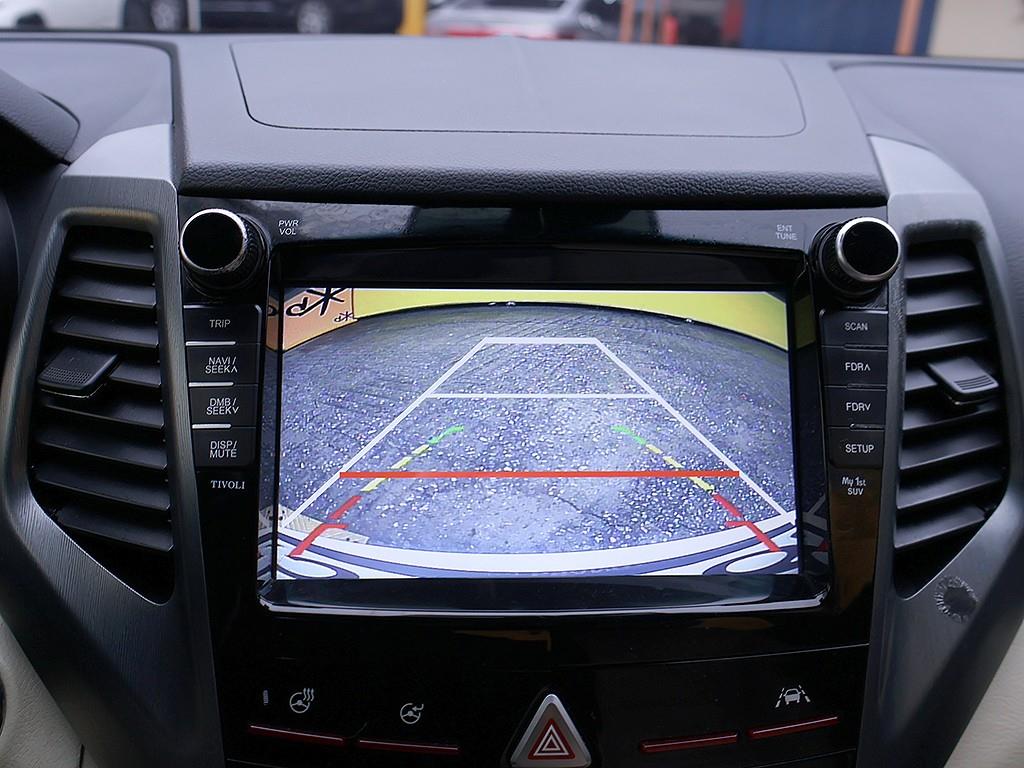 Ssangyong Tivoli 2018 Blanco - Importación desde Corea - HF Imports Iquique - Foto 9