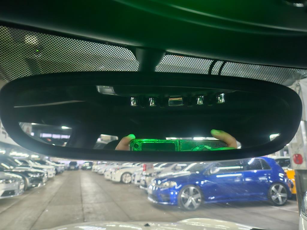 Mini Cooper - Vista 10