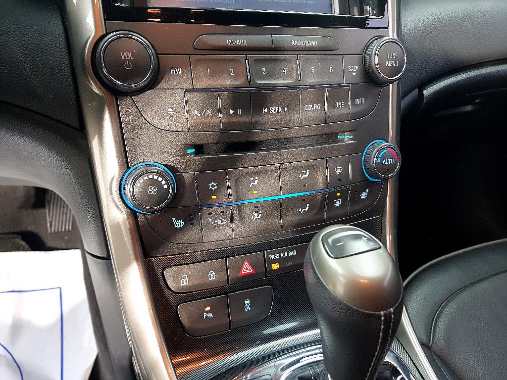 Chevrolet Malibu - Vista 12