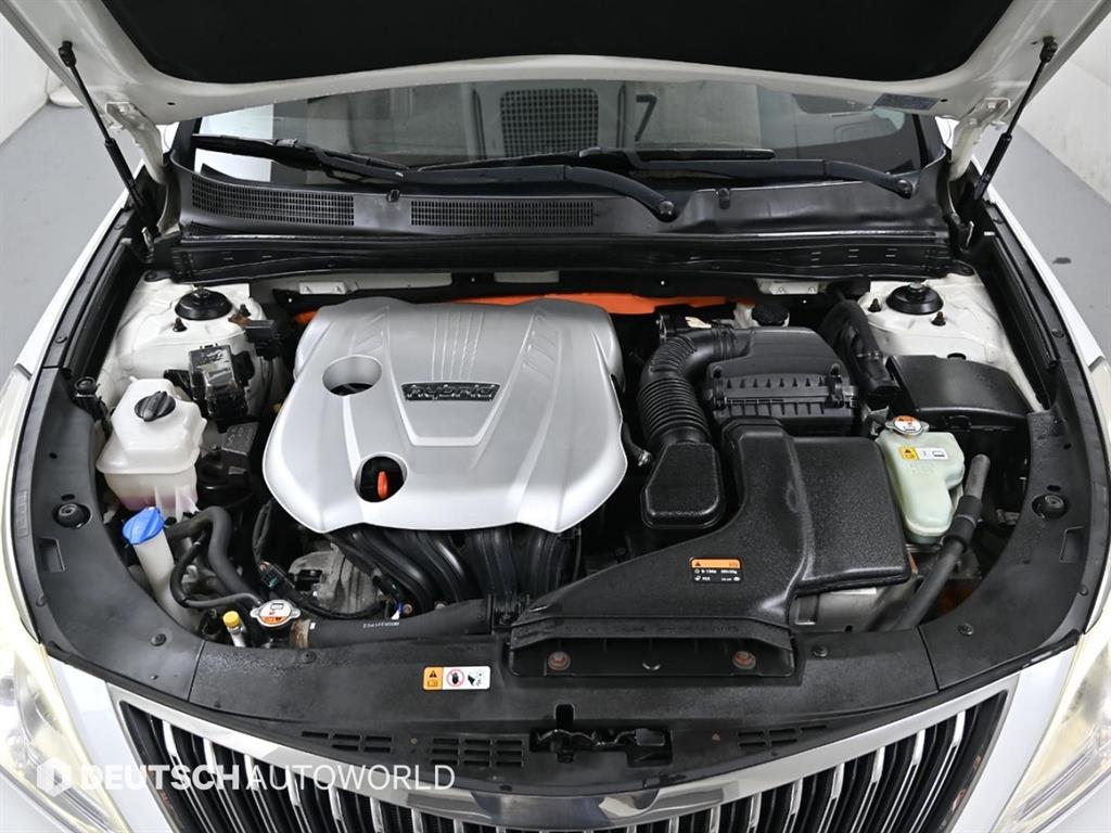 HYUNDAI Grandeur - Vista 6