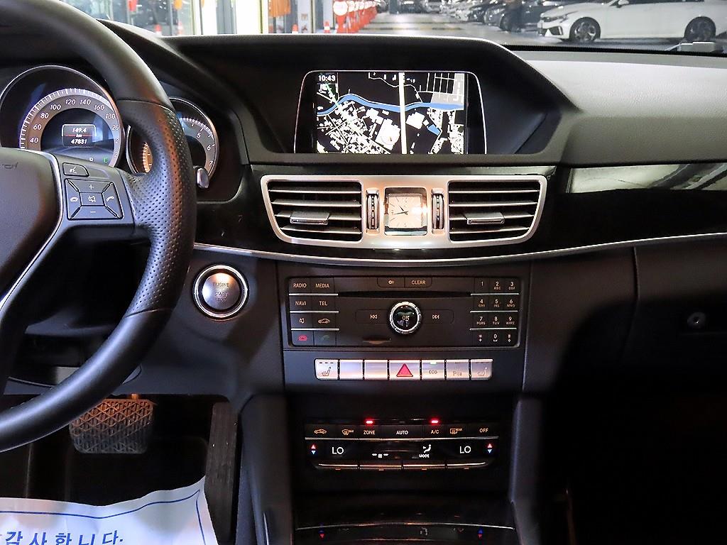 Mercedes Benz E class - Vista 11