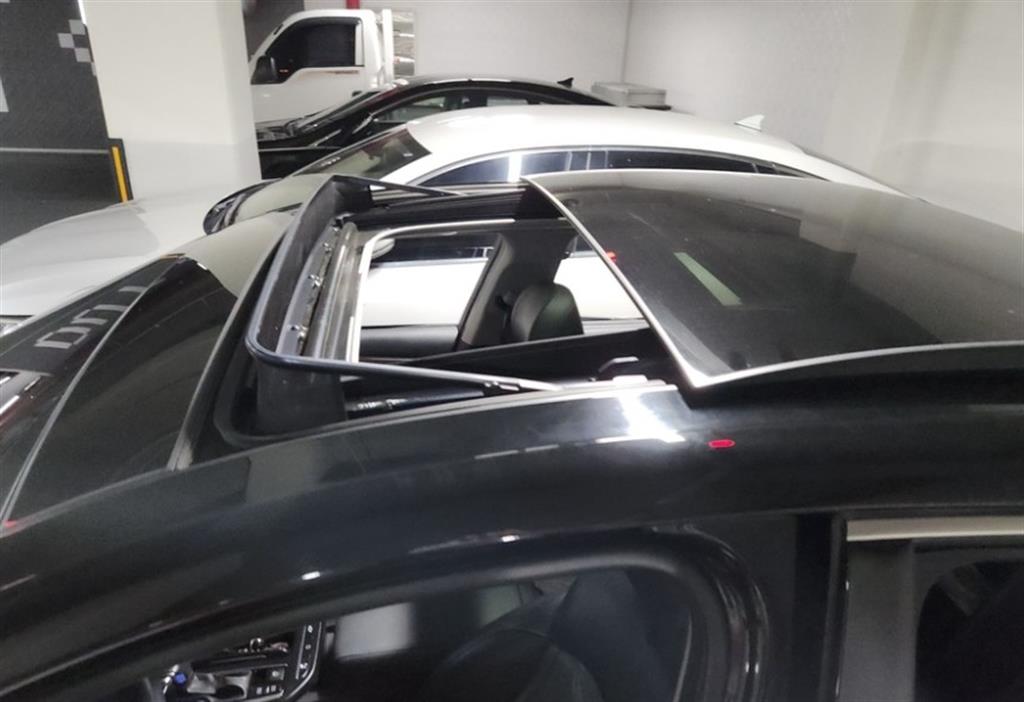 HYUNDAI Grandeur - Vista 3