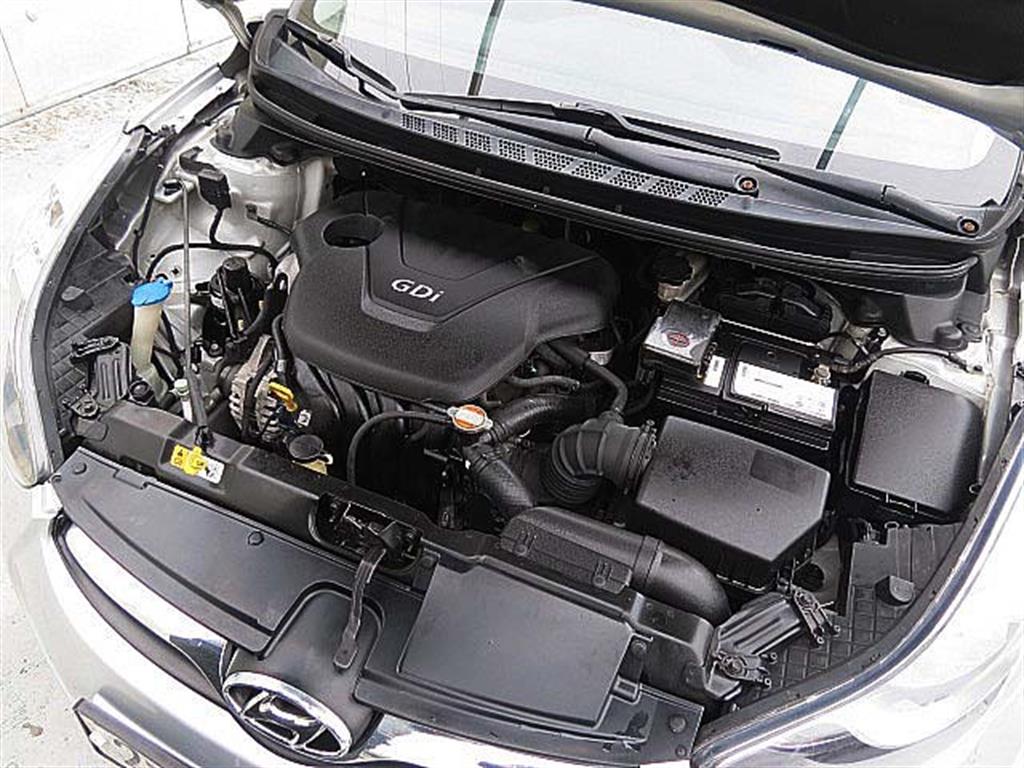 HYUNDAI Avante 2011 Gris - Importación desde Corea - HF Imports Iquique - Foto 11