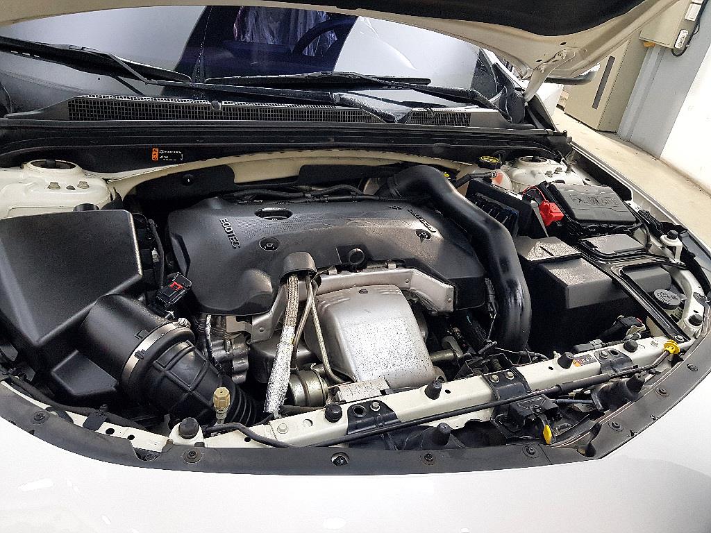 Chevrolet Malibu - Vista 6