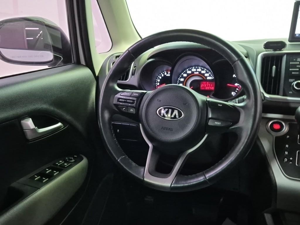KIA Ray - Vista 9